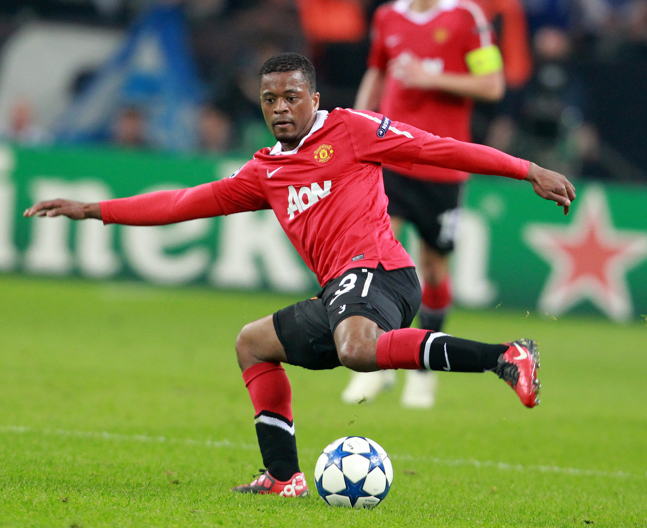 他能够胜任 他能够胜任